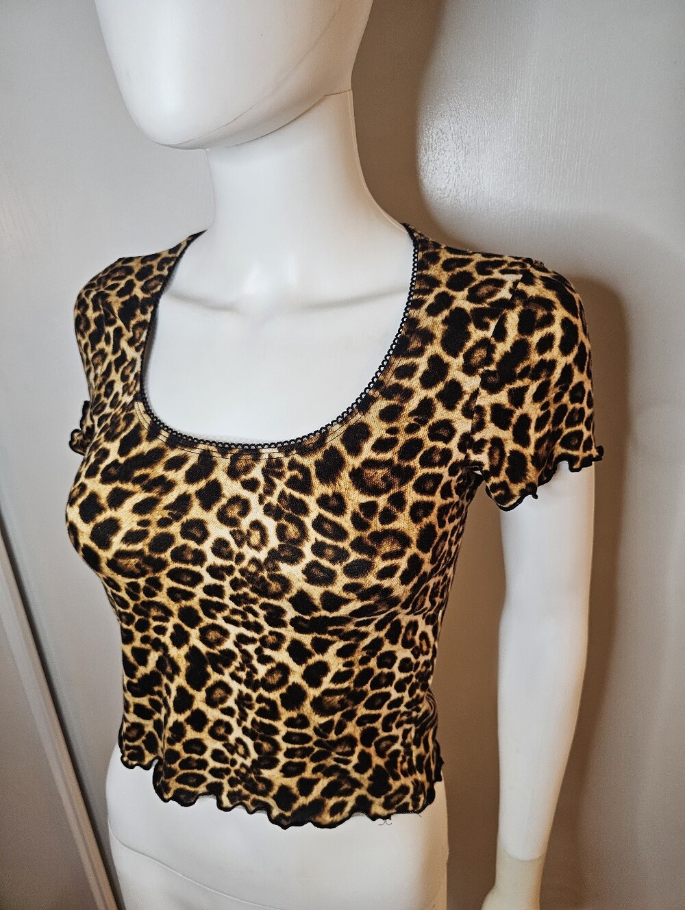 ANTISTAR Leopard Print Scoop Neck Ruffle Detail Women’s Top Brown/Black Size S